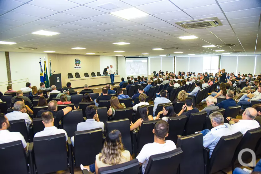 Audiência pública sobre aumento de terrenos contou com represantes do setor imobilário