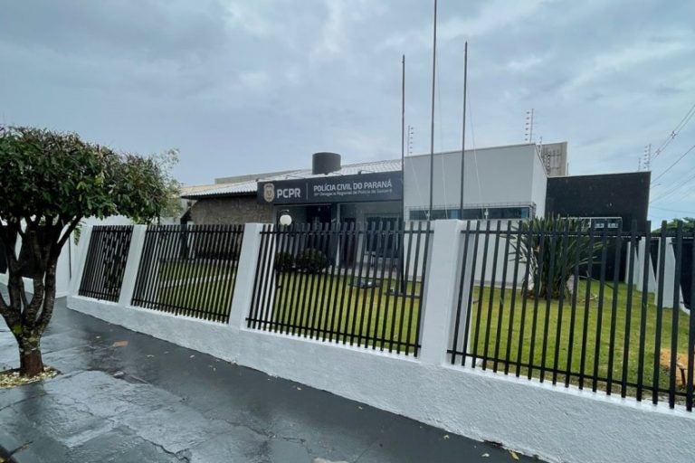 Suspeito de furto em imóvel é preso com faca e fios em Goioerê. Na foto, uma imagem da Delegacia de Goioerê, que participou da ação.