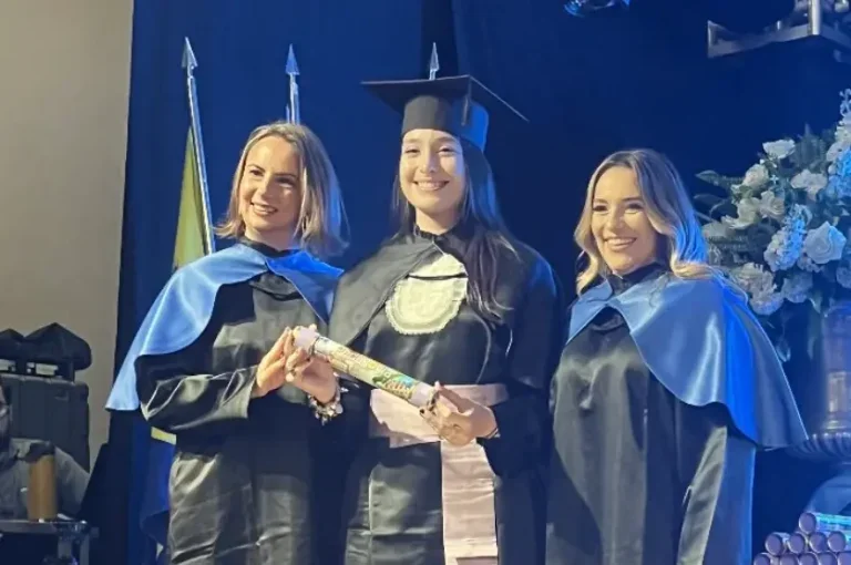 Cerimônia De Colação De Grau Dos Fomandos Da Unialfa (6)