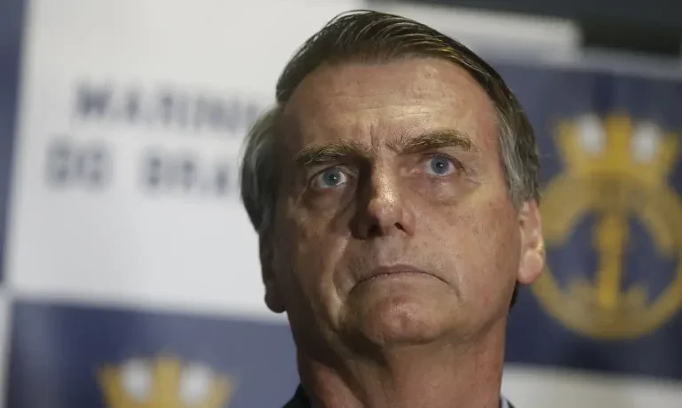 Denúncia Contra Bolsonaro