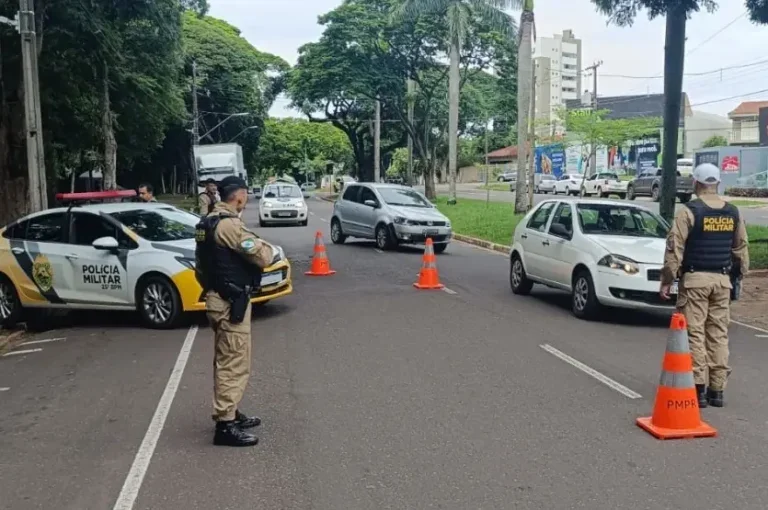 Procurado Pela Justiça Flagrado Em Blitz
