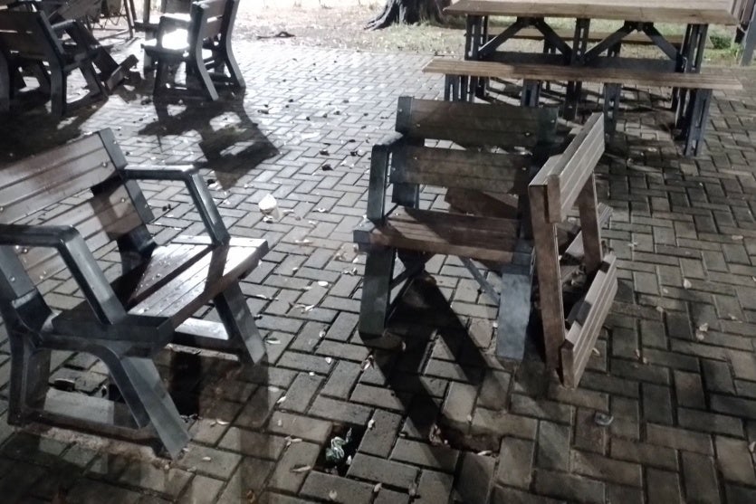 Vandalismo Na Praça Carro De Boi 