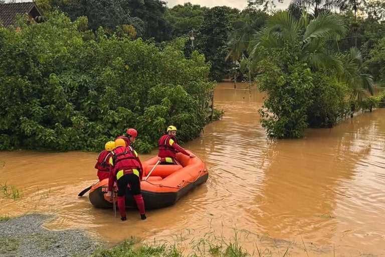Chuvas intensas causaram prejuízos e mortes no litoral do Paraná
