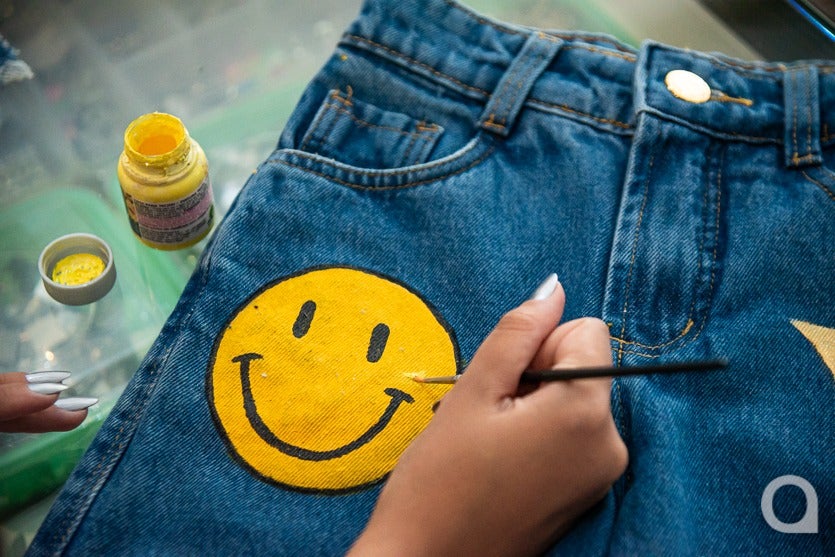 A Arte Da Customização Do Jeans Na Concepção De Cris Lima (4)
