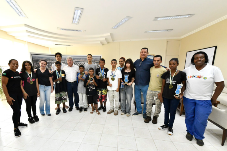 Associação de Atletismo: a associação está com matrículas abertas para crianças e jovens entre 7 e 17 anos.