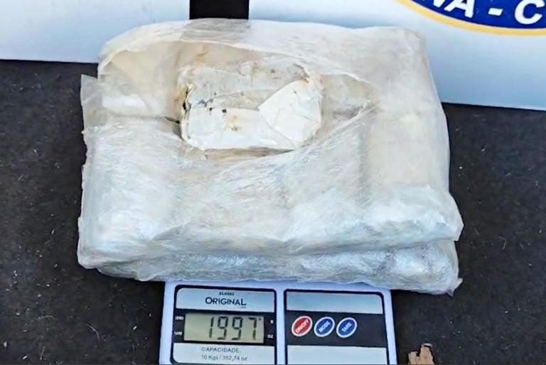 Bpfron Umuarama Prende 4 Pessoas Com Haxixe E Mercadorias (3)