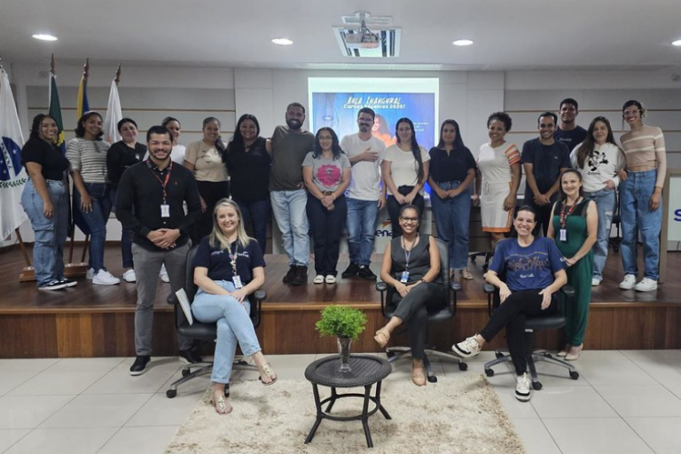 Coordenadora de Enfermagem: A conversa também abordou o papel dos profissionais da enfermagem na humanização dos cuidados.
