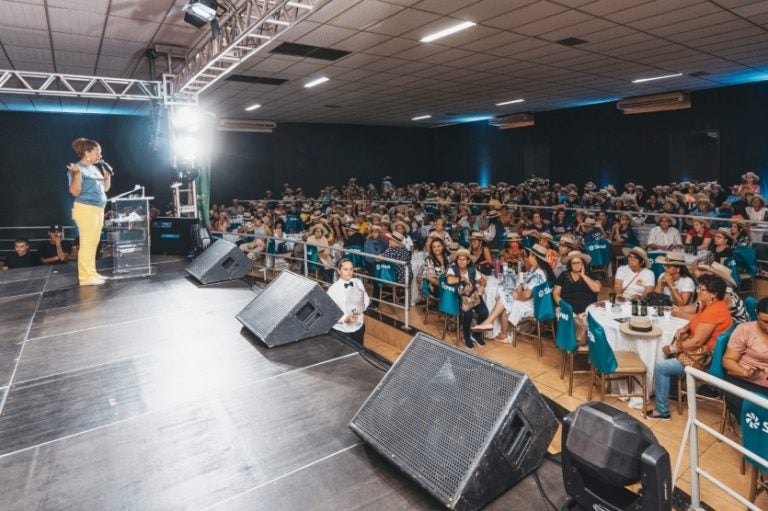 Encontro Da Mulher Na Expo Umuarama Reúne 450 Participantes (3)