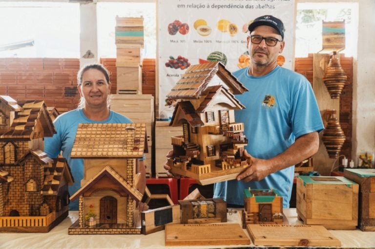 Expo Umuarama Exposição Tem Casinhas Com Abelhas Produzindo (1)