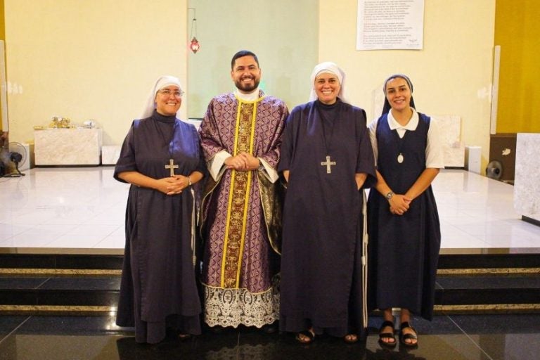 Padre Murilo, da Diocese de Umuarama, parte para missão na Amazônia.