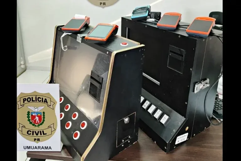 Máquinas Caça Níqueis E De Jogo Do Bicho São Confiscadas Pela Pc
