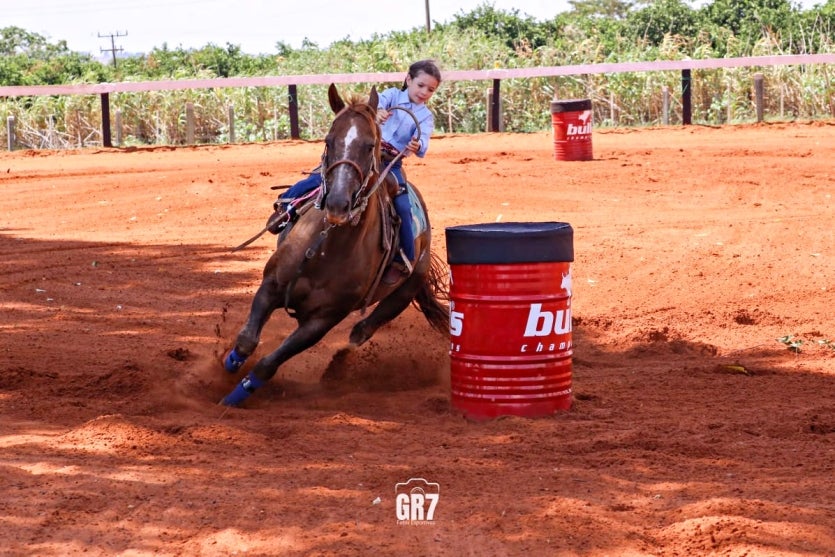 Menina De 5 Anos Se Destaca Em Competições Dos Três Tambores (1)