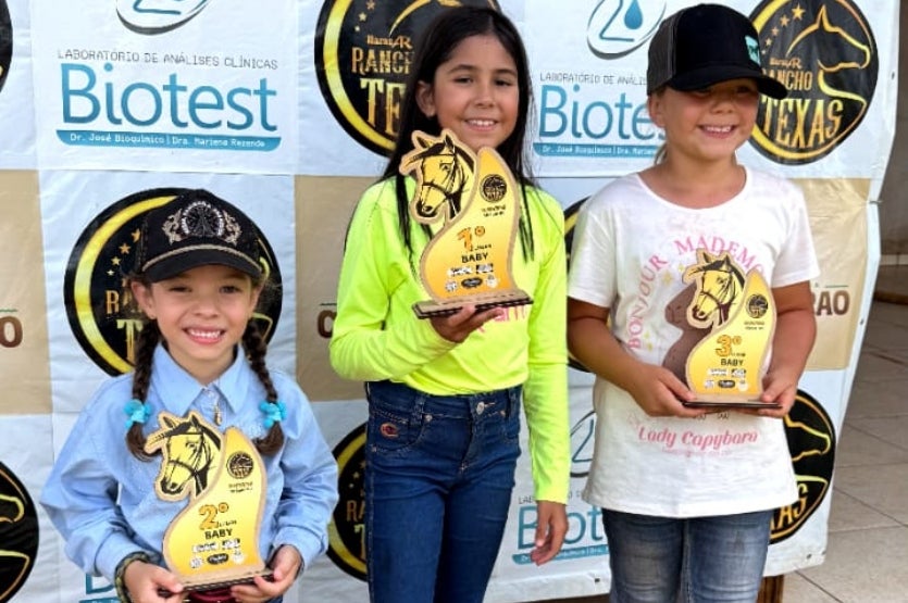 Menina De 5 Anos Se Destaca Em Competições Dos Três Tambores (2)