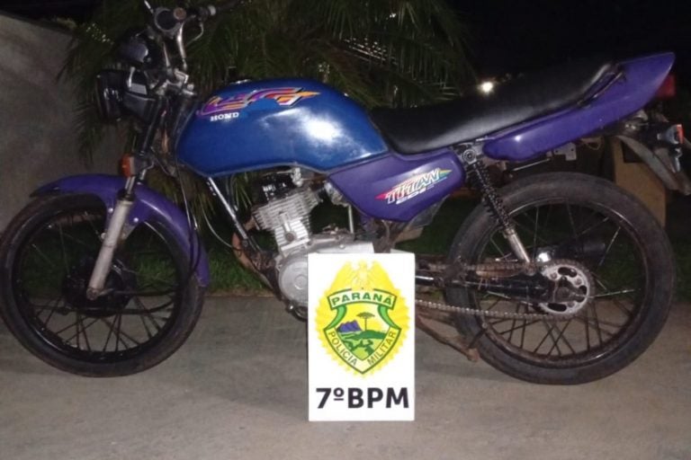 Motociclista sem CNH: a ocorrência foi registrada na noite desta segunda-feira (24).