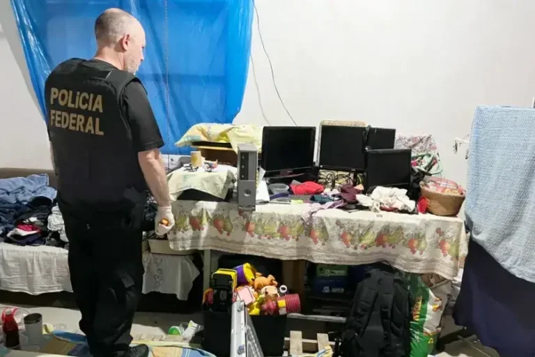 Pf Prende 3 No Paraná Em Ação Contra Abuso Sexual Infantojuvenil (1)