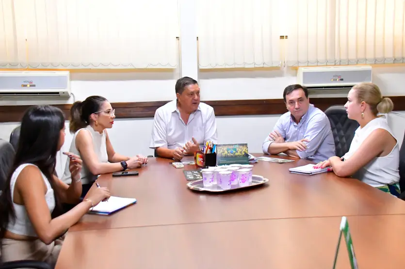 Procon E Sru Buscam Coibir Preços Abusivos Na Expo Umuarama (2)