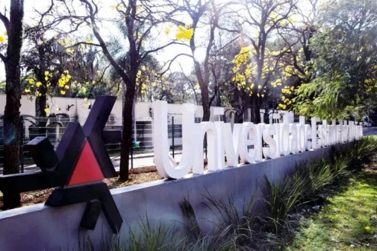 UEM divulga edital de contratação.