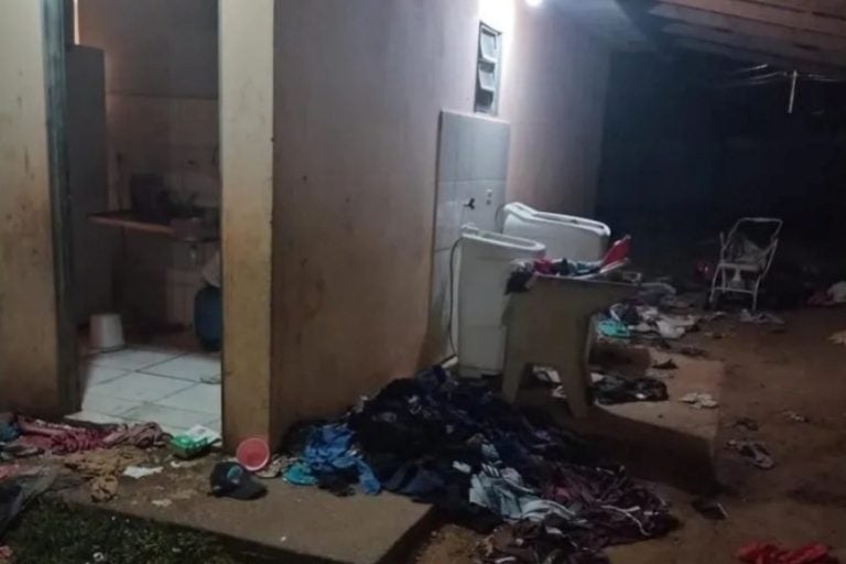 Oito crianças em abandono são resgatadas em Ponta Grossa. Na foto, a casa que as vítimas estavam.