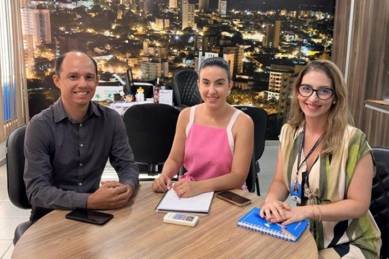 PMU e Sanepar negociam benefícios para população vulnerável.