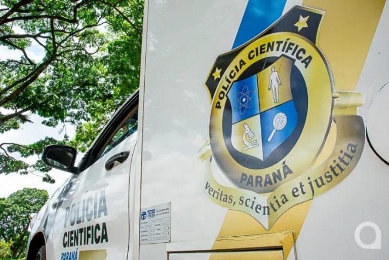 Adolescente mata amigo de 14 anos em discussão por chinelo e joga corpo em córrego.