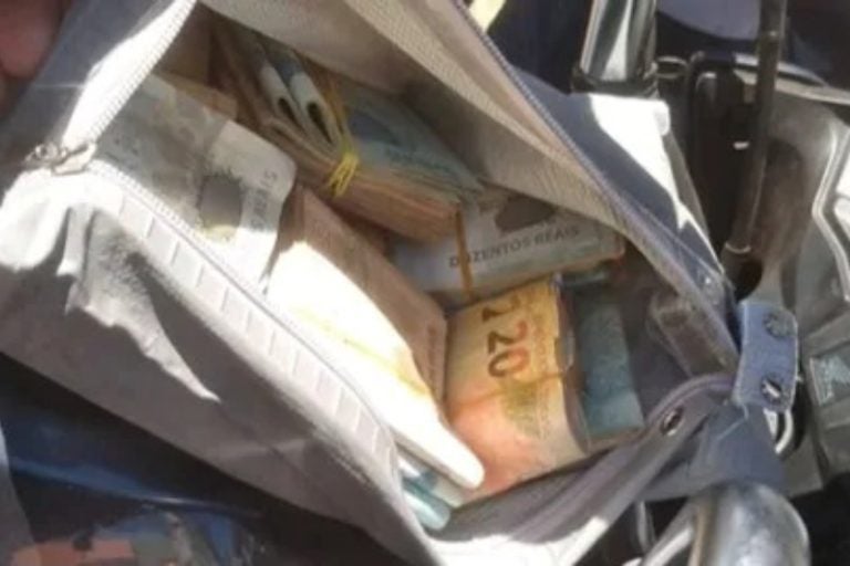 Motociclista encontra R$ 37 mil na PR-281 e devolve ao dono.