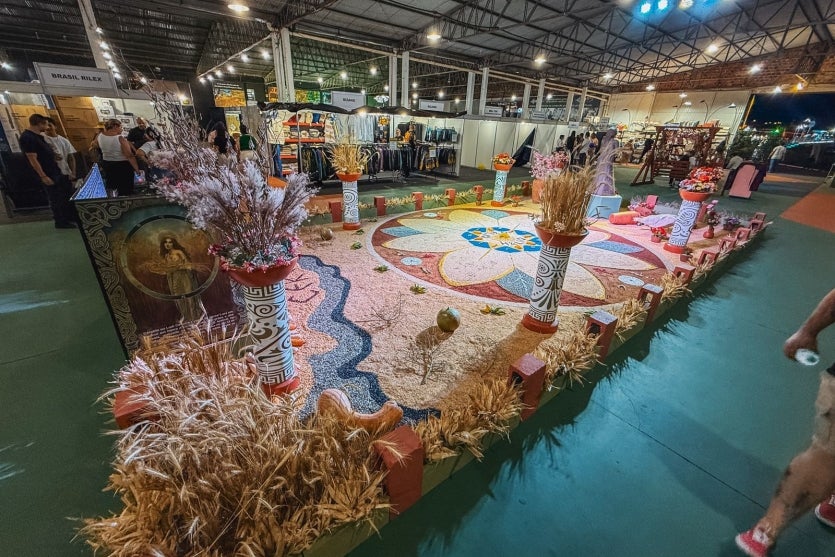 Pavilhão da Indústria e do Comércio na Expo Umuarama atrai centenas de visitantes