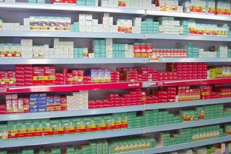 Farmacêuticos são autorizados a prescrever remédios pelo CFF.
