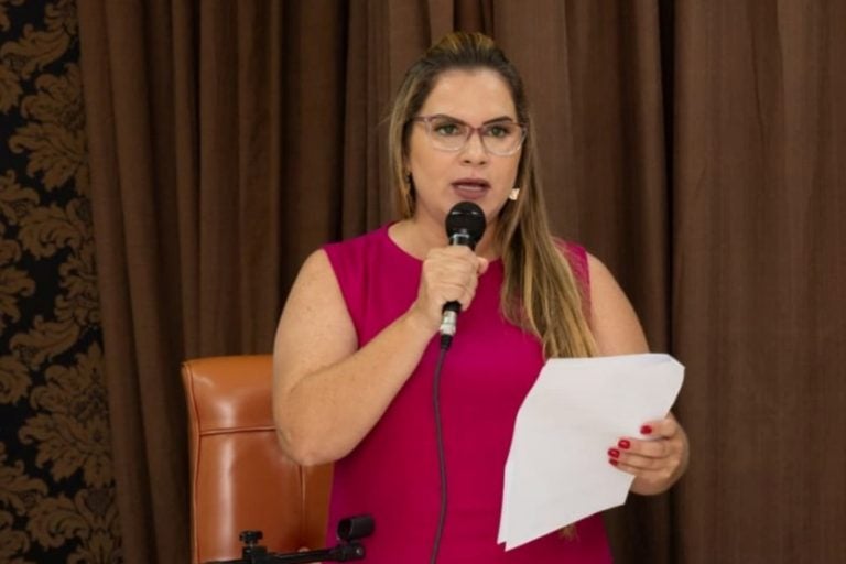 Castração química: o projeto do deputado Eduardo Bolsonaro altera o Código Penal e a Lei de Crimes Hediondos, endurecendo as penas para crimes sexuais.