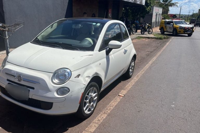 Motociclista: ele pilotava uma motocicleta Honda CG 150 e colidiu com um Fiat 500.