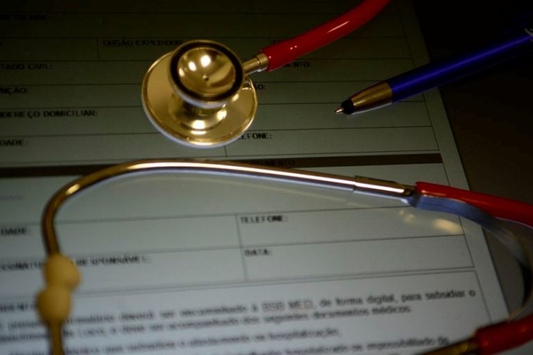 Planos de saúde registraram lucro de R$ 11,1 bilhões em 2024.