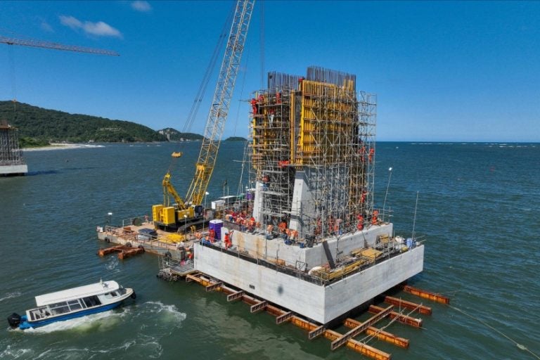 Ponte de Guaratuba: Governo divulga imagens da construção.
