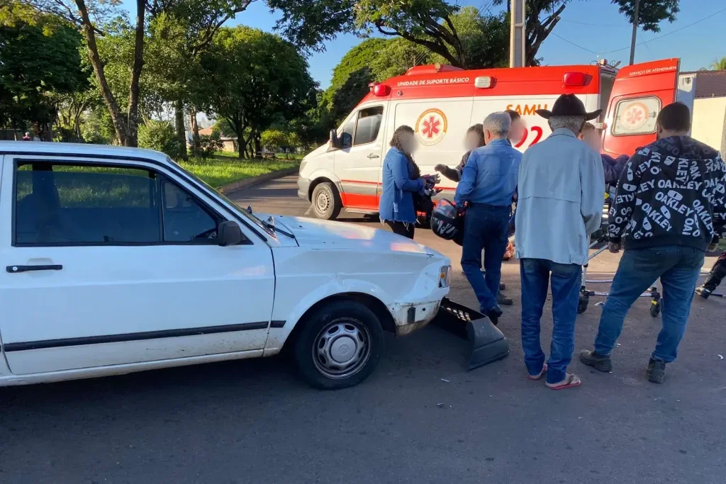 Acidente Entre Carro E Moto Deixa Motociclista Em Estado De Choque Em Umuarama 1