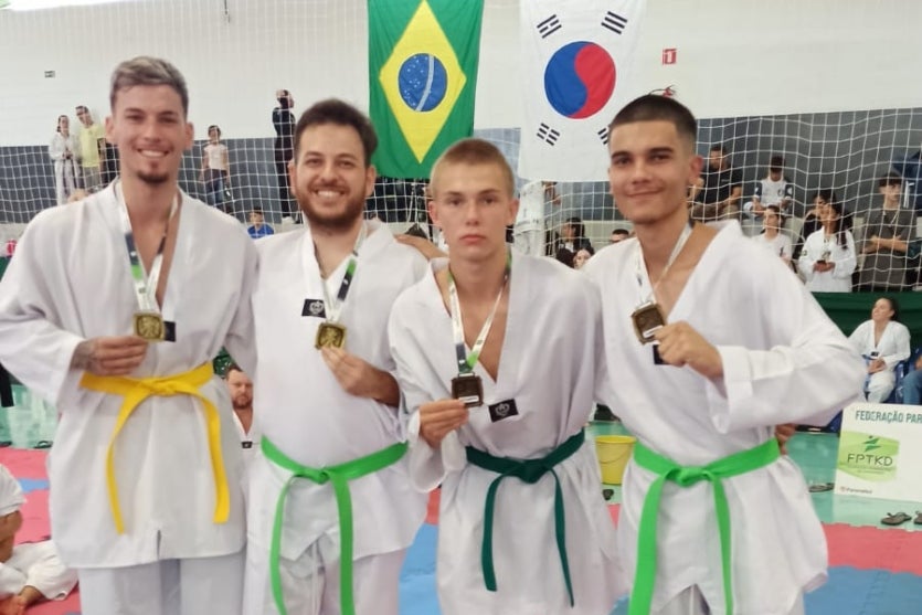 Atletas De Projeto De Taekwondo Ganham Medalhas Na Copa Oeste (3)