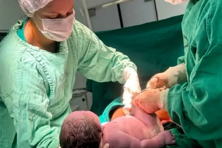 Bebê Gigante