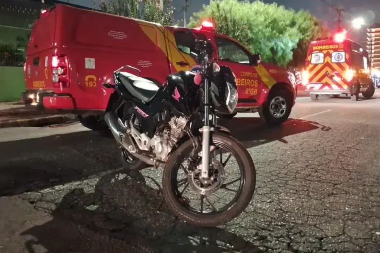 Colisão Entre Moto E Jeep Deixa Jovem De 19 Anos Gravemente Ferida