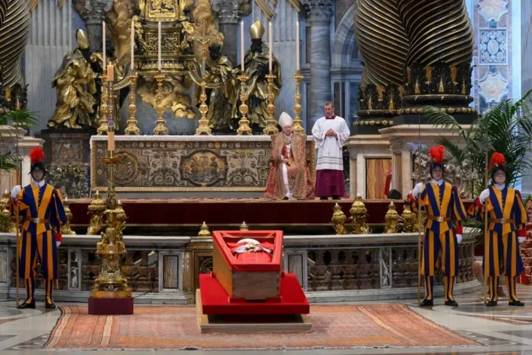 Como Será Realizado O Ritual De Sepultamento Do Papa Francisco