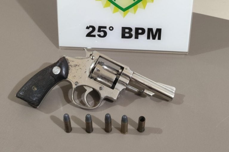 Homem é baleado: a ocorrência foi registrada na tarde desta quarta-feira (23).