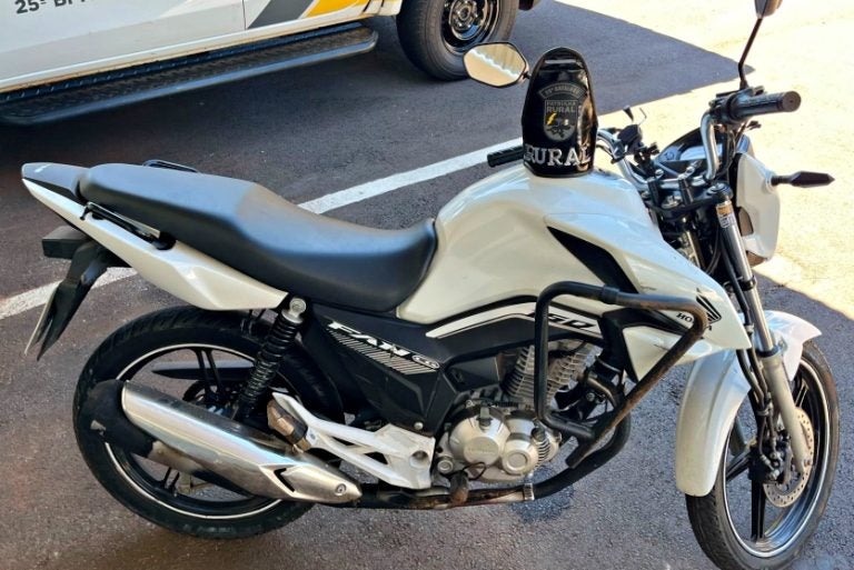 Jovem Tem Moto Roubada E Pm Recupera Veículo Pouco Depois