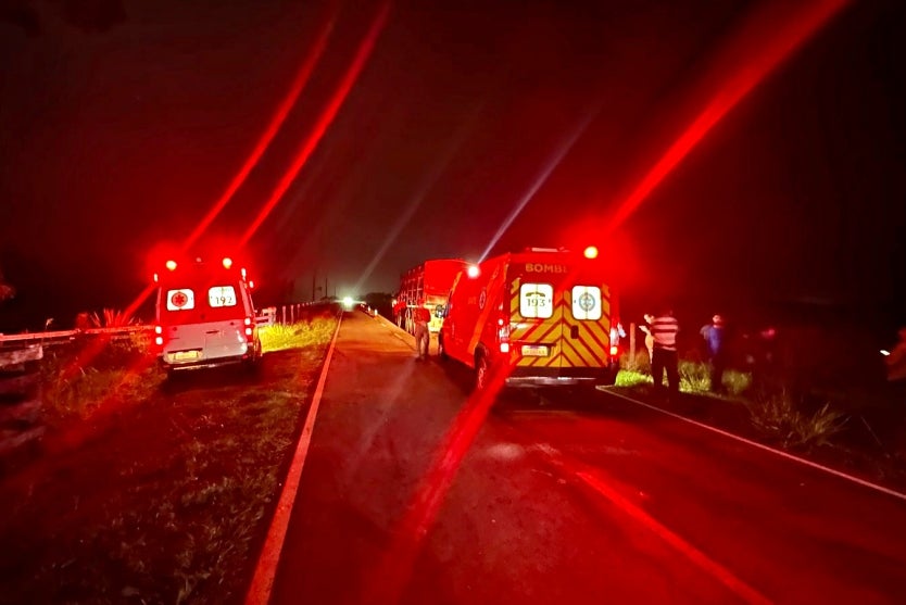 Motociclista Morre Após Bater Em Caminhão Parado Em Umuarama (1)
