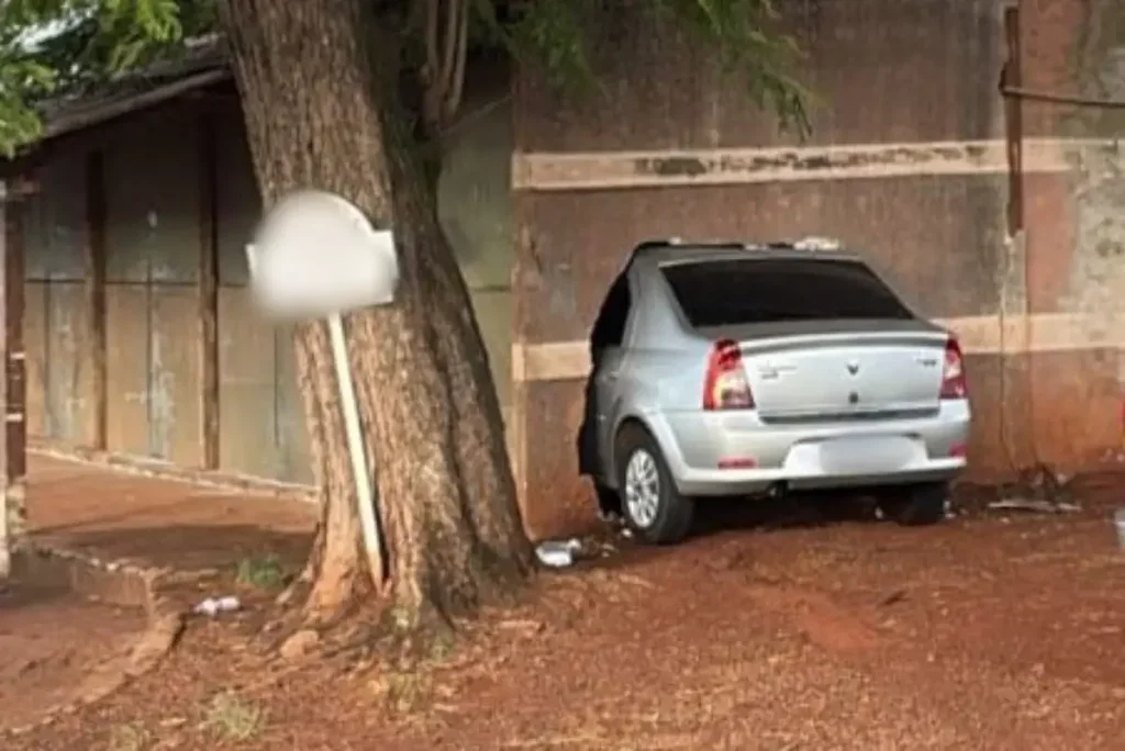 Motorista Com Sinais De Embriaguez Bate Em Parede De Marcenaria Na Pr 317 2