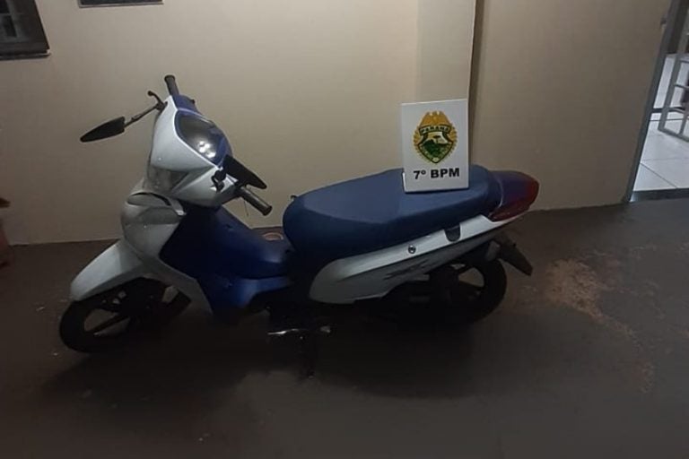 PM recupera motocicleta furtada: o veículo foi encontrado após uma denúncia anônima