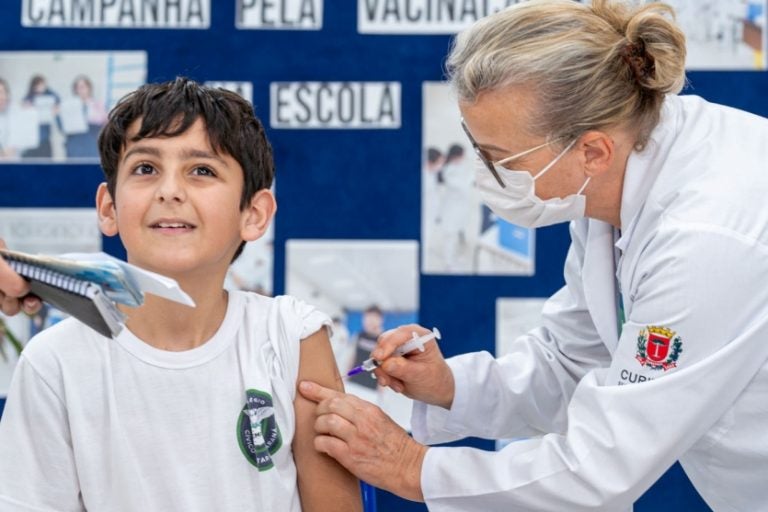 Paraná Intensifica Vacinação Nas Escolas A Partir De Segunda