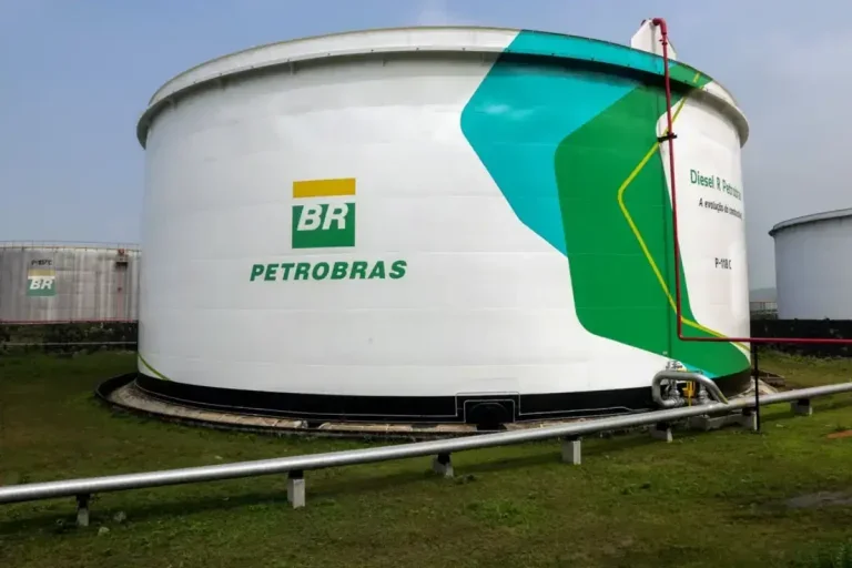 Petrobras Anuncia Corte De R$ 0,12 No Preço Do Diesel Vendido às Distribuidoras