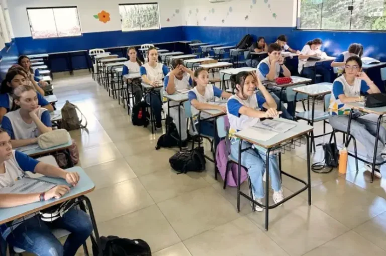 Projeto Esquenta Capacita Jovens