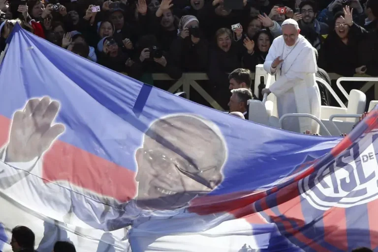 Time Do Coração Do Papa Francisco Presta Emocionante Homenagem