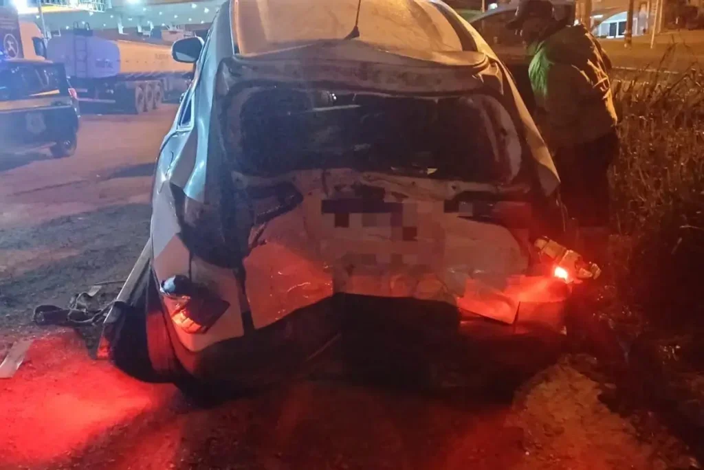 Uma Pessoa Morre E Duas Ficam Feridas Em Engavetamento Na Br 376 4