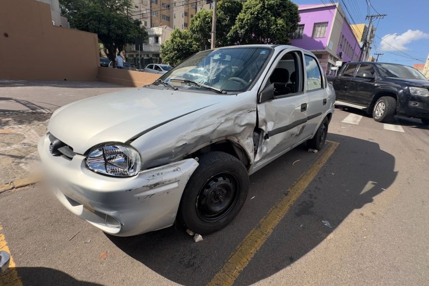 Umuarama Condutor Sofre Corte Na Cabeça E Tce Após Colisão (1)