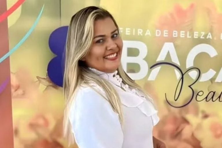 Ovo de páscoa: o presente chegou à casa da família na noite de quarta-feira (16), entregue por um motoboy.