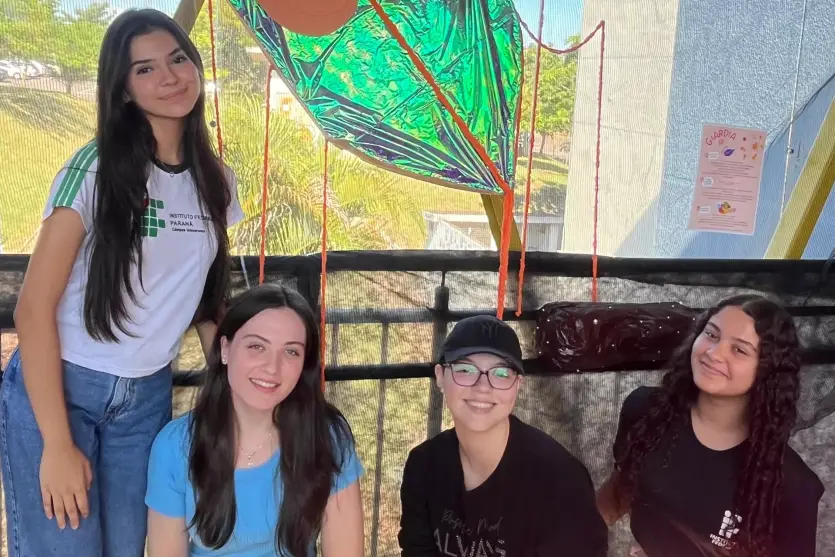 9 Estudantes 7 Scaled