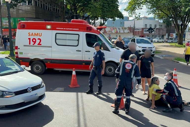 Acidente: o trânsito ficou parcialmente bloqueado para atendimento da ocorrência.